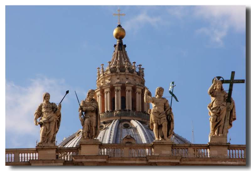 ai225.photobucket.com_albums_dd86_JJPPMM_Vaticano1_1.jpg