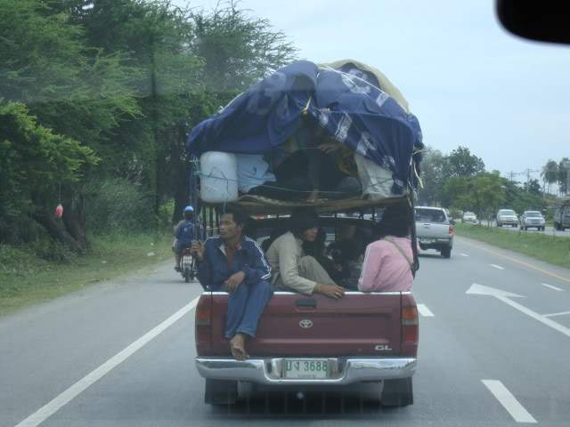 ai228.photobucket.com_albums_ee218_josecfmoreira_Thai_DSC00087.jpg
