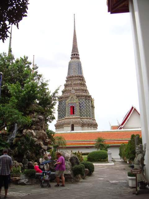 ai228.photobucket.com_albums_ee218_josecfmoreira_Thai_DSC00135.jpg