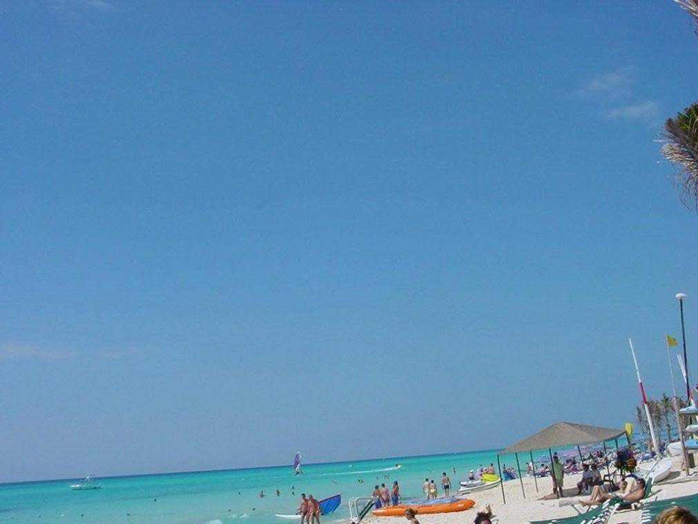 ai263.photobucket.com_albums_ii155_hugo_feliciano_DSC00519.jpg