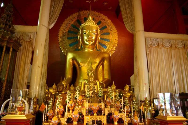 ai270.photobucket.com_albums_jj106_Jorge_Goncalves_Viagens_24_20Tailandia_202012_Tailandia125.jpg