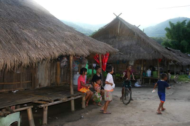 ai270.photobucket.com_albums_jj106_Jorge_Goncalves_Viagens_24_20Tailandia_202012_Tailandia166.jpg