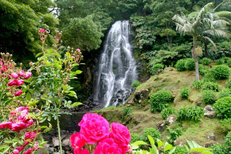 ai270.photobucket.com_albums_jj106_Jorge_Goncalves_Viagens_26_0286375ea28595ddd0aea6901c433851.jpg