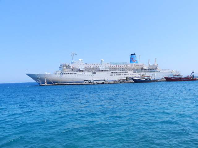 ai286.photobucket.com_albums_ll94_tiago_maia_DSCN1023.jpg