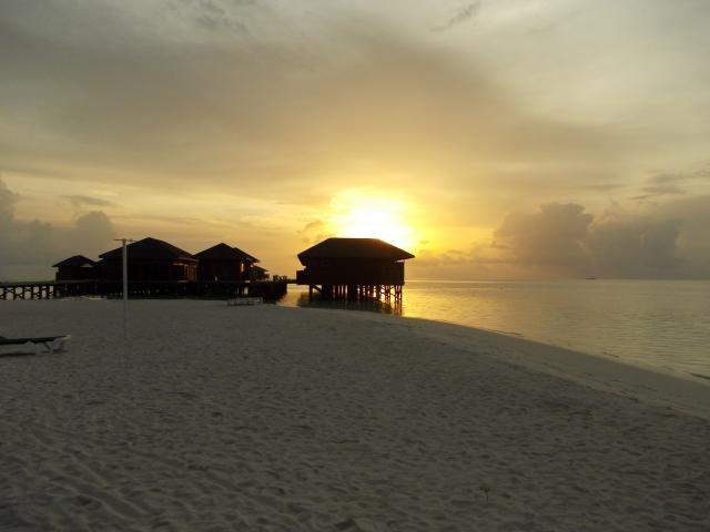 ai286.photobucket.com_albums_ll94_tiago_maia_Maldivas_DSCN1094_zps896fb98e.jpg