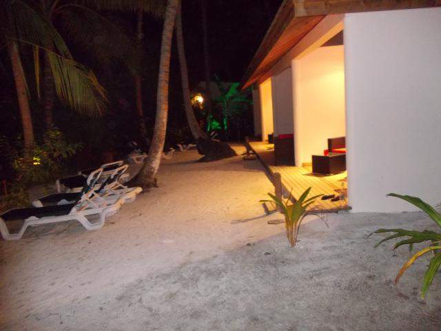 ai286.photobucket.com_albums_ll94_tiago_maia_Maldivas_DSCN1147_zps8b14cb7a.jpg