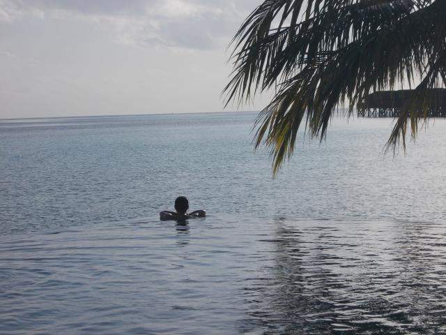 ai286.photobucket.com_albums_ll94_tiago_maia_Maldivas_DSCN1222_zps9f33eef8.jpg