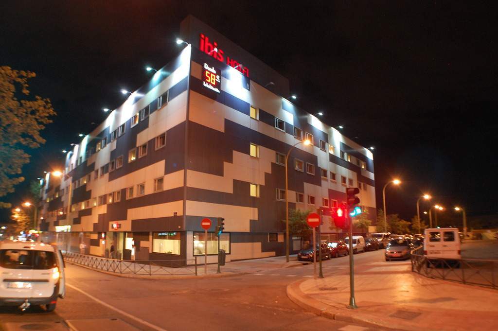 ai288.photobucket.com_albums_ll199_lipept_Madrid_DSC_7137_zpsh0kd3rxt.jpg