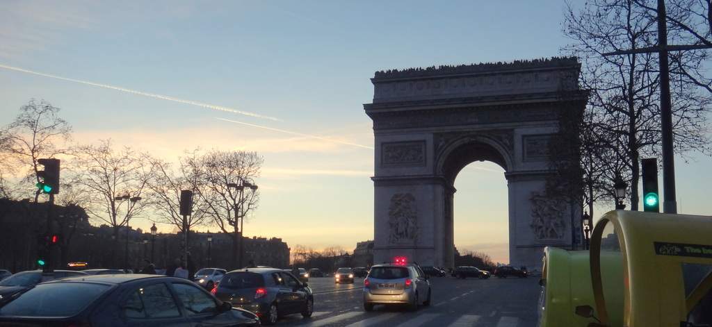 ai288.photobucket.com_albums_ll199_lipept_Paris_DSC09207_zpspmmrxo9r.jpg