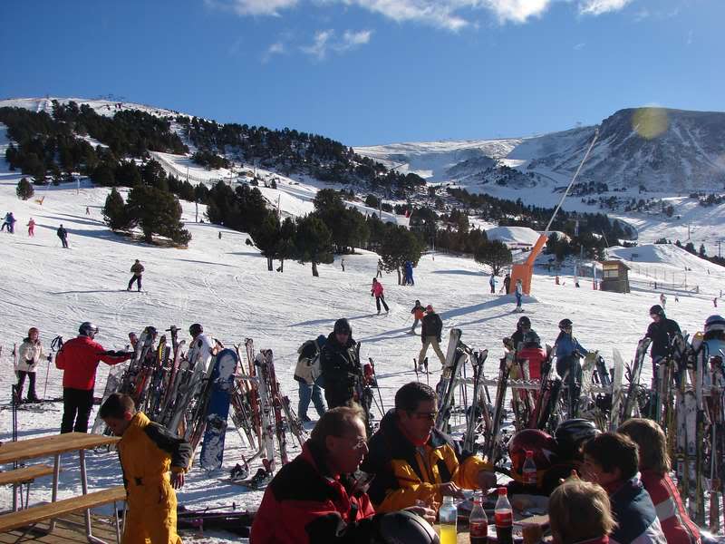 ai295.photobucket.com_albums_mm128_nunofneves_andorra2007_3298eb63.jpg