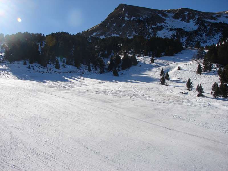 ai295.photobucket.com_albums_mm128_nunofneves_andorra2007_6e796db5.jpg