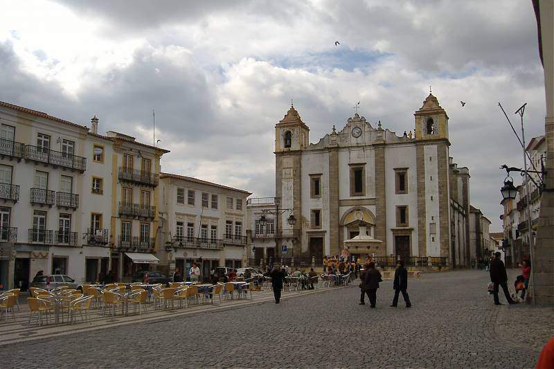 ai295.photobucket.com_albums_mm128_nunofneves_Portal_Alentejo1083.jpg