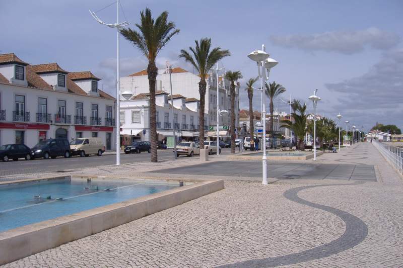 ai295.photobucket.com_albums_mm128_nunofneves_Portal_Algarve2008036.jpg