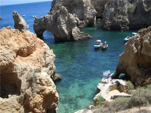 ai295.photobucket.com_albums_mm128_nunofneves_Portal_Carvoeiro.jpg