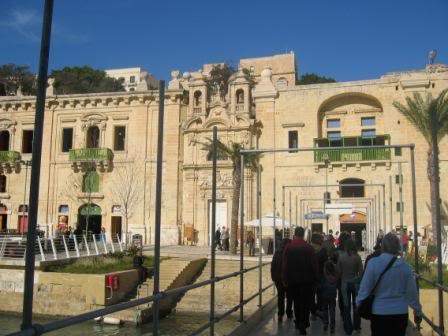 ai295.photobucket.com_albums_mm128_nunofneves_Portal_CruzeiroMediteranio11de2007381.jpg