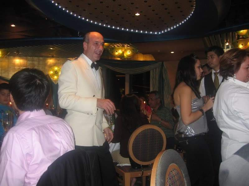ai295.photobucket.com_albums_mm128_nunofneves_Portal_CruzeiroMediteranio11de2007549.jpg