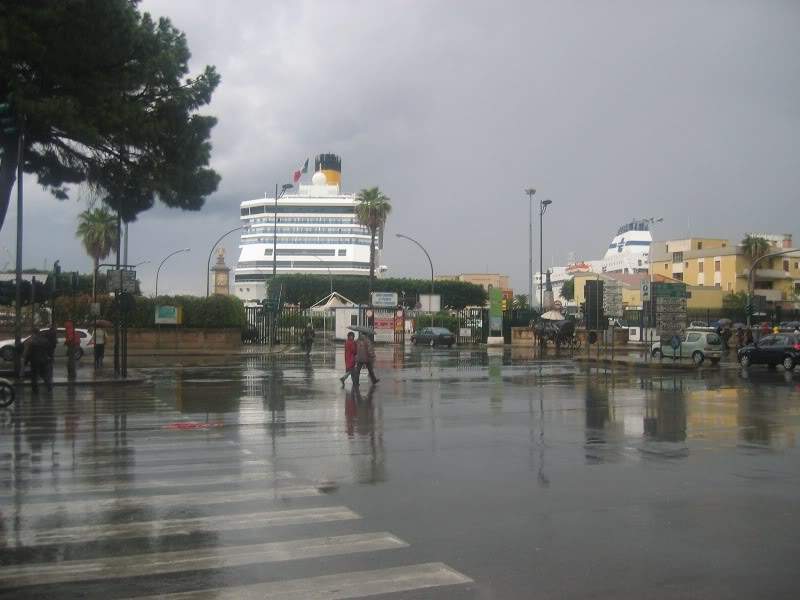 ai295.photobucket.com_albums_mm128_nunofneves_Portal_CruzeiroMediteranio11de2007579.jpg