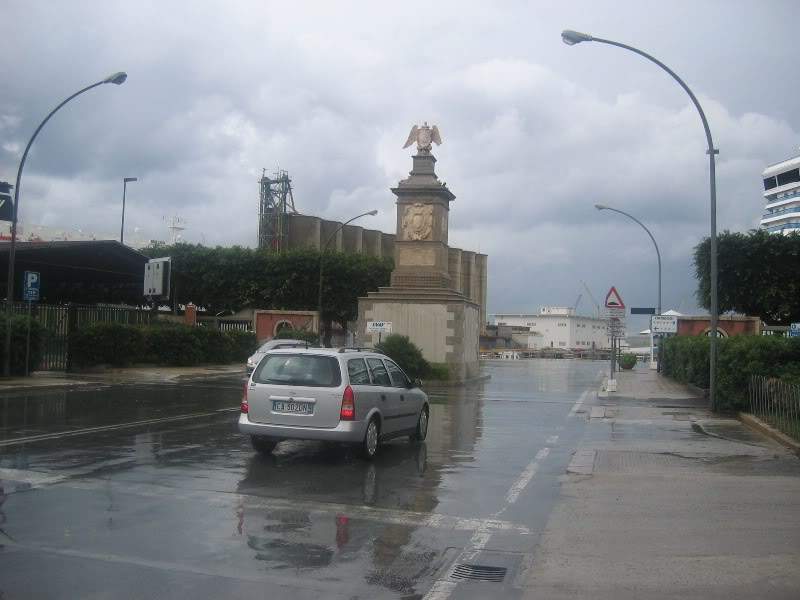 ai295.photobucket.com_albums_mm128_nunofneves_Portal_CruzeiroMediteranio11de2007584.jpg