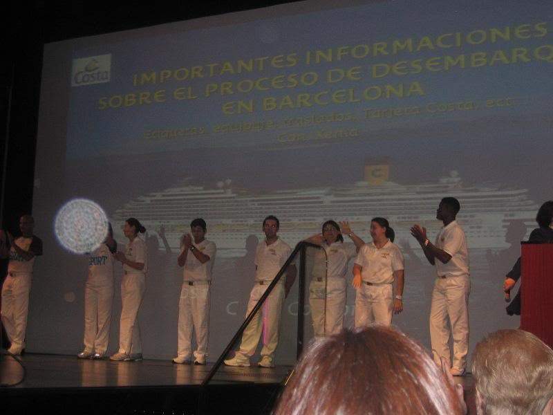 ai295.photobucket.com_albums_mm128_nunofneves_Portal_Cruzeiromediteranio2007221.jpg