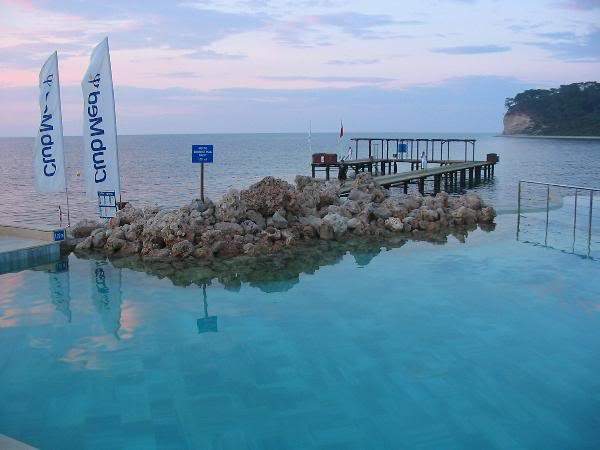 ai295.photobucket.com_albums_mm128_nunofneves_Portal_Kemer032.jpg