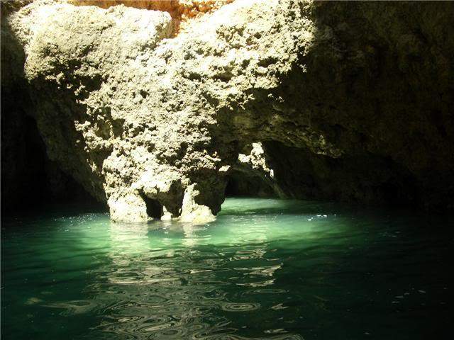 ai295.photobucket.com_albums_mm128_nunofneves_Portal_LagosII.jpg