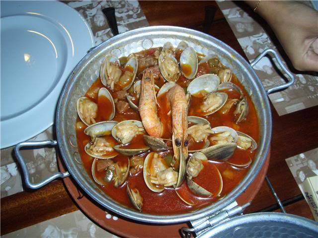 ai295.photobucket.com_albums_mm128_nunofneves_Portal_Mariscada_640x480.jpg