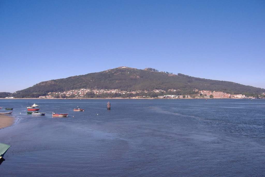 ai308.photobucket.com_albums_kk337_Ritapleite_2006_0828CERVEIRA0061.jpg