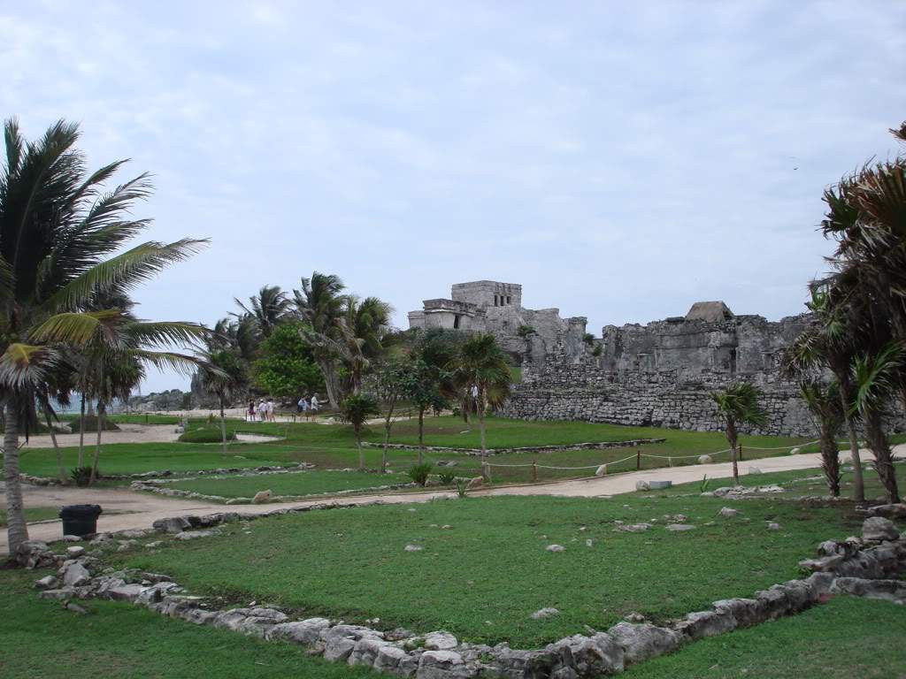 ai309.photobucket.com_albums_kk369_nclau2006_DSC02374.jpg