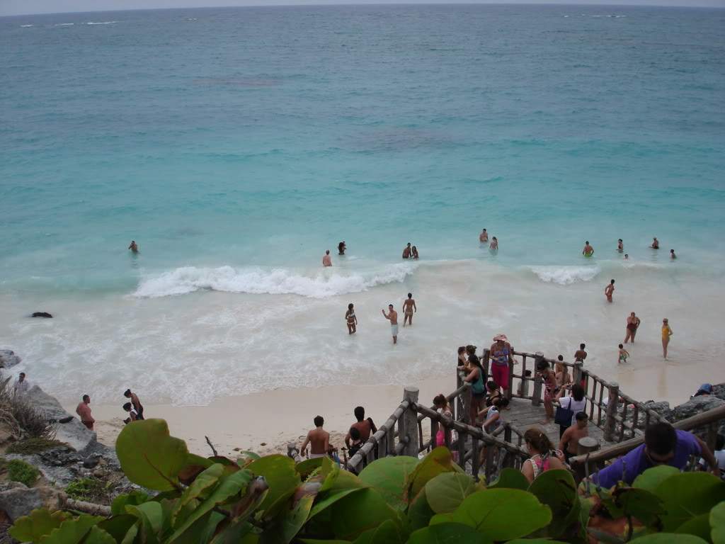 ai309.photobucket.com_albums_kk369_nclau2006_DSC02394.jpg