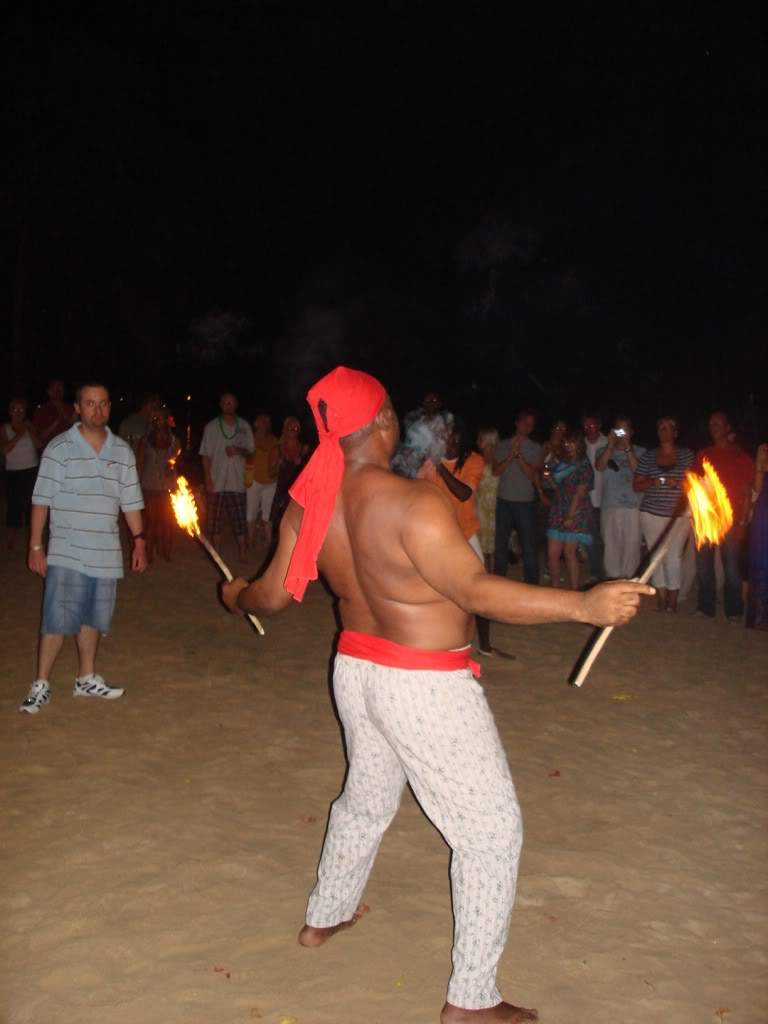 ai309.photobucket.com_albums_kk369_nclau2006_DSC04755.jpg