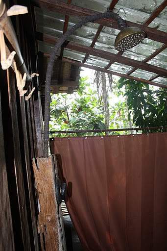 ai322.photobucket.com_albums_nn423_gfrz_Indonesia_BI_IMG_4564.jpg