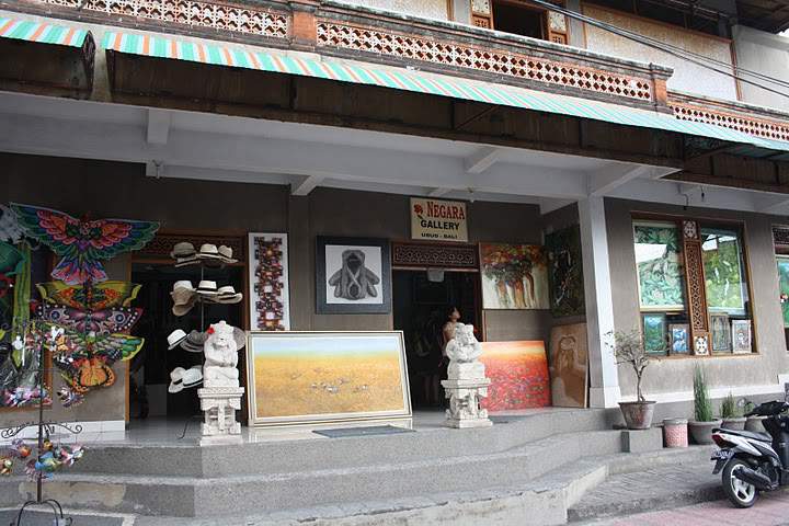 ai322.photobucket.com_albums_nn423_gfrz_Indonesia_BI_IMG_4582.jpg