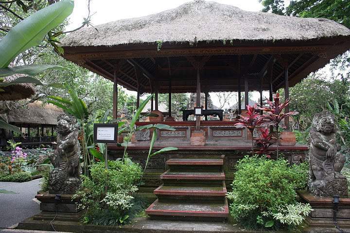 ai322.photobucket.com_albums_nn423_gfrz_Indonesia_BI_IMG_4805.jpg