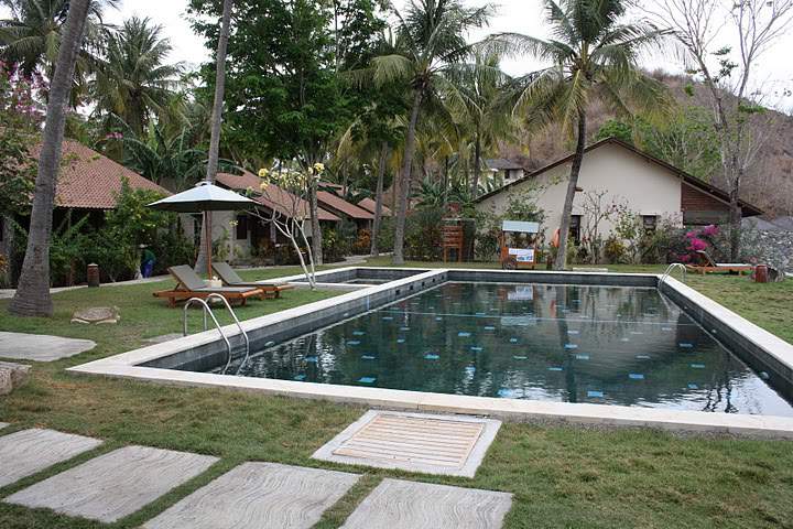 ai322.photobucket.com_albums_nn423_gfrz_Indonesia_CS_IMG_4418.jpg