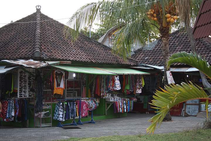 ai322.photobucket.com_albums_nn423_gfrz_Indonesia_JK_IMG_4186.jpg