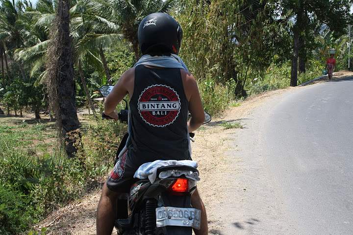 ai322.photobucket.com_albums_nn423_gfrz_Indonesia_JK_IMG_4276.jpg