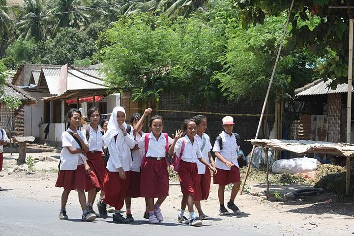 ai322.photobucket.com_albums_nn423_gfrz_Indonesia_JK_IMG_4285.jpg