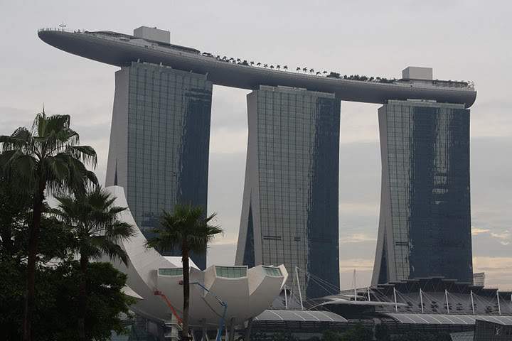 ai322.photobucket.com_albums_nn423_gfrz_Indonesia_Singapura_IMG_3387.jpg