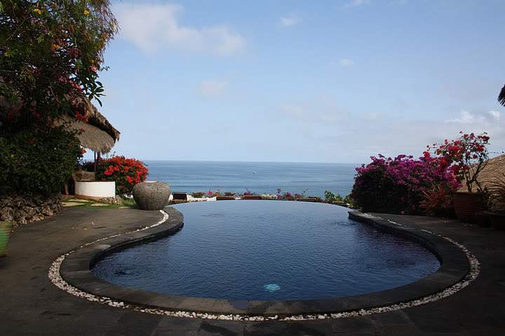 ai322.photobucket.com_albums_nn423_gfrz_Indonesia_TL_IMG_3587.jpg