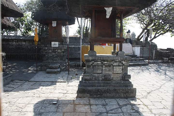 ai322.photobucket.com_albums_nn423_gfrz_Indonesia_TL_IMG_3681.jpg