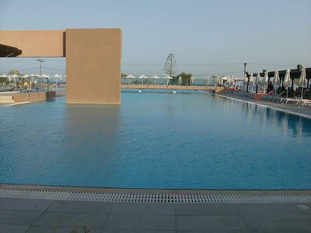 ai322.photobucket.com_albums_nn423_gfrz_Kos_HPIM1933.jpg