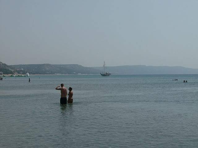 ai322.photobucket.com_albums_nn423_gfrz_Kos_HPIM1962.jpg