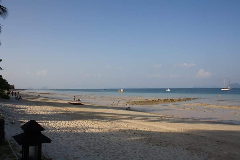 ai322.photobucket.com_albums_nn423_gfrz_Tailandia_Koh_20Ngai_IMG_2092.jpg