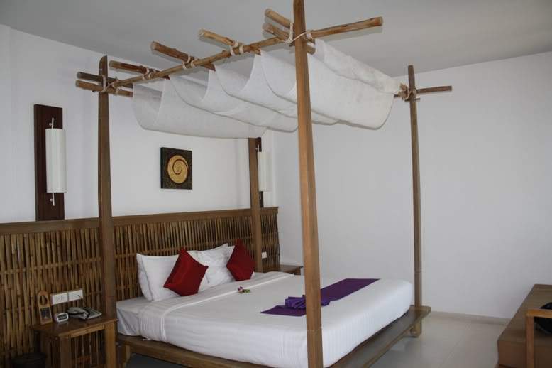 ai322.photobucket.com_albums_nn423_gfrz_Tailandia_Railay_IMG_1379.jpg