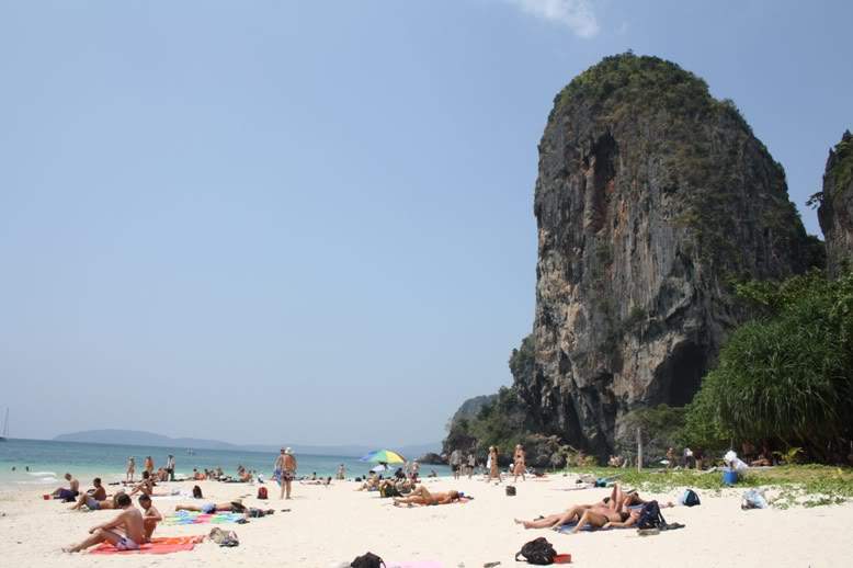 ai322.photobucket.com_albums_nn423_gfrz_Tailandia_Railay_IMG_1444.jpg