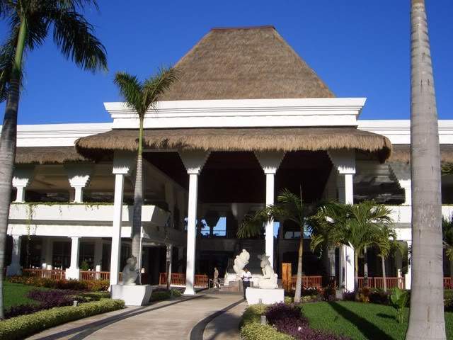 ai365.photobucket.com_albums_oo91_LilianaPinheiro_CIMG0021_1.jpg