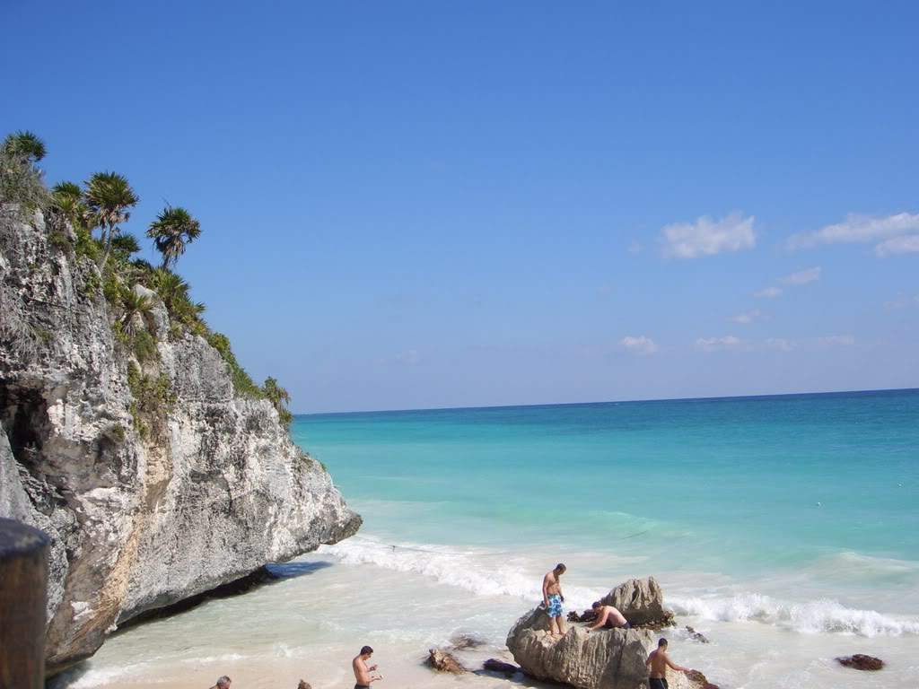 ai365.photobucket.com_albums_oo91_LilianaPinheiro_CIMG0766.jpg