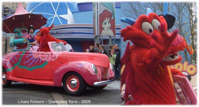 ai365.photobucket.com_albums_oo91_LilianaPinheiro_Disneyland_20Paris_202009_Disney200967.jpg