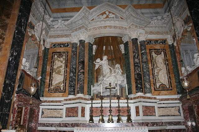 ai365.photobucket.com_albums_oo91_LilianaPinheiro_Julho2009_800px_Santa_Maria_della_Vittoria___.jpg