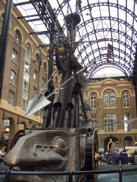 ai365.photobucket.com_albums_oo91_LilianaPinheiro_London_20City_20__202008_CIMG0086.jpg